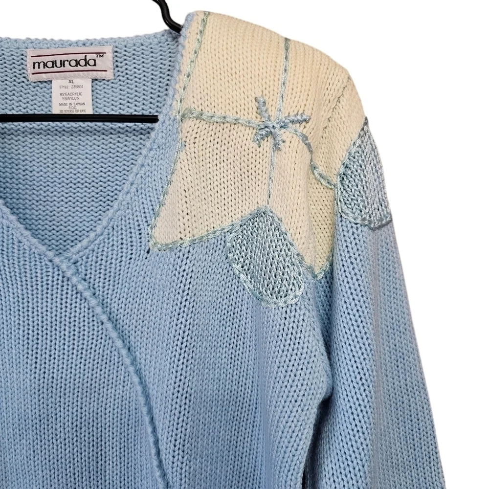 Maurada Vintage Blue White Pastel Flower On Shoulder Sweater With Shoulder Pads - Picture 2 of 8